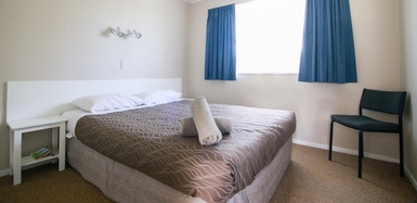 accommodation in Bulls